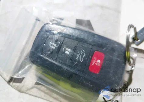 2022 Toyota Rav4 Xle from USA, damaged, VIN 2T3W1RFV9NC187418